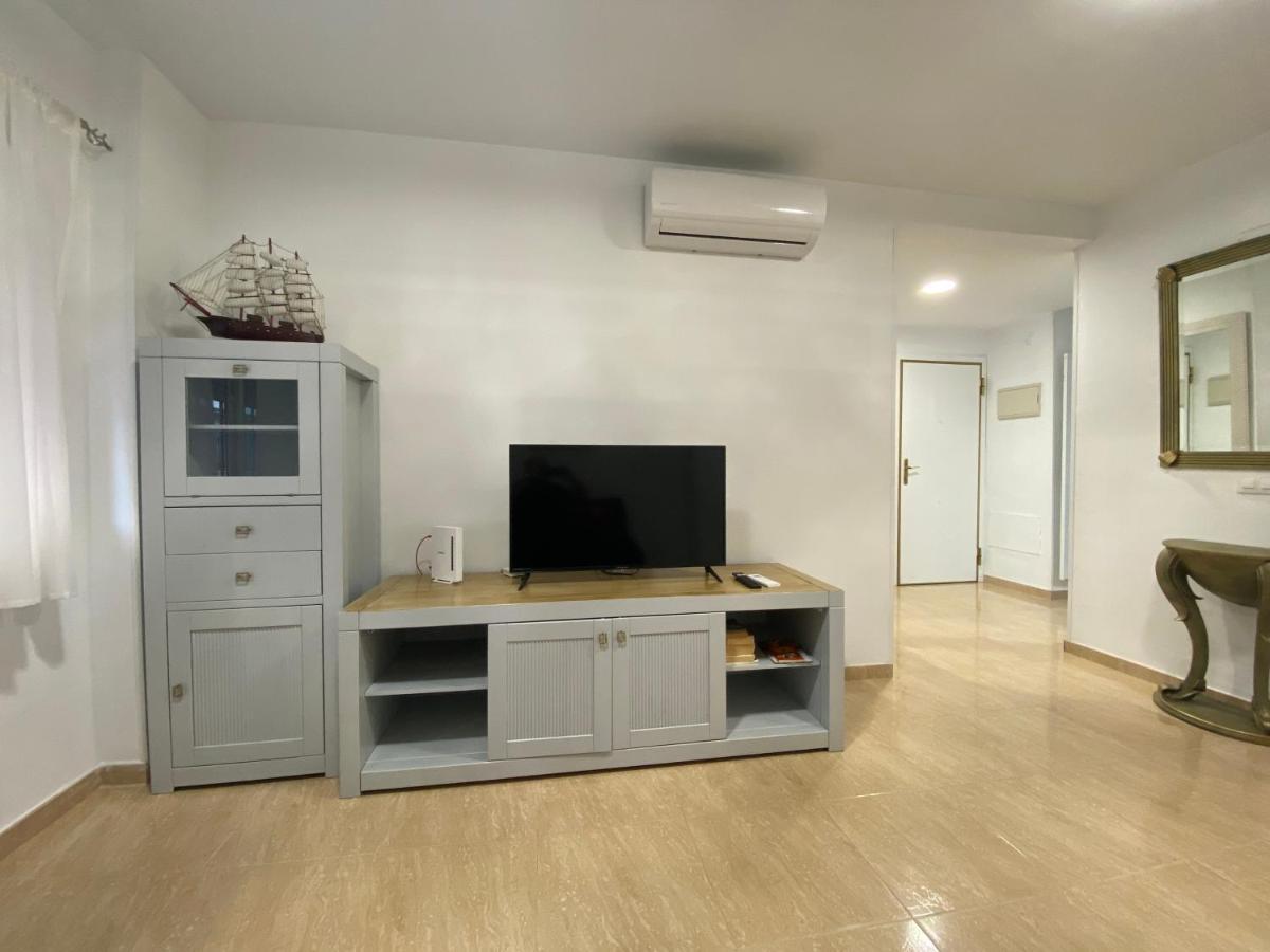 Torremolinos Centro - Beautiful , Newly Renovated 2 Bedroom Apartment Екстер'єр фото